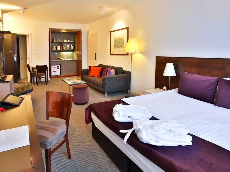 Adina Aparthotel