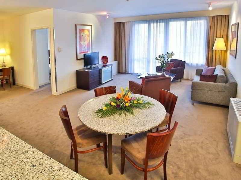 Adina Aparthotel